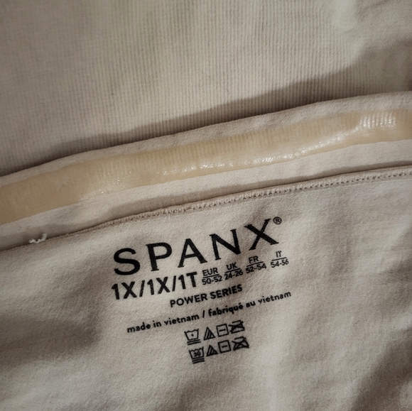SPANX Womens Cream Power Series Shorts Sz 1X - Picture 5 of 5